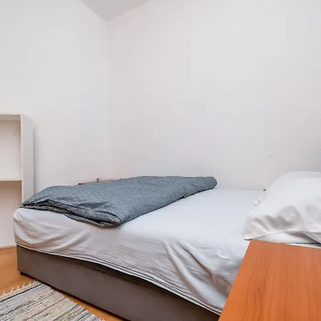 Agi Apartamento Kaštela